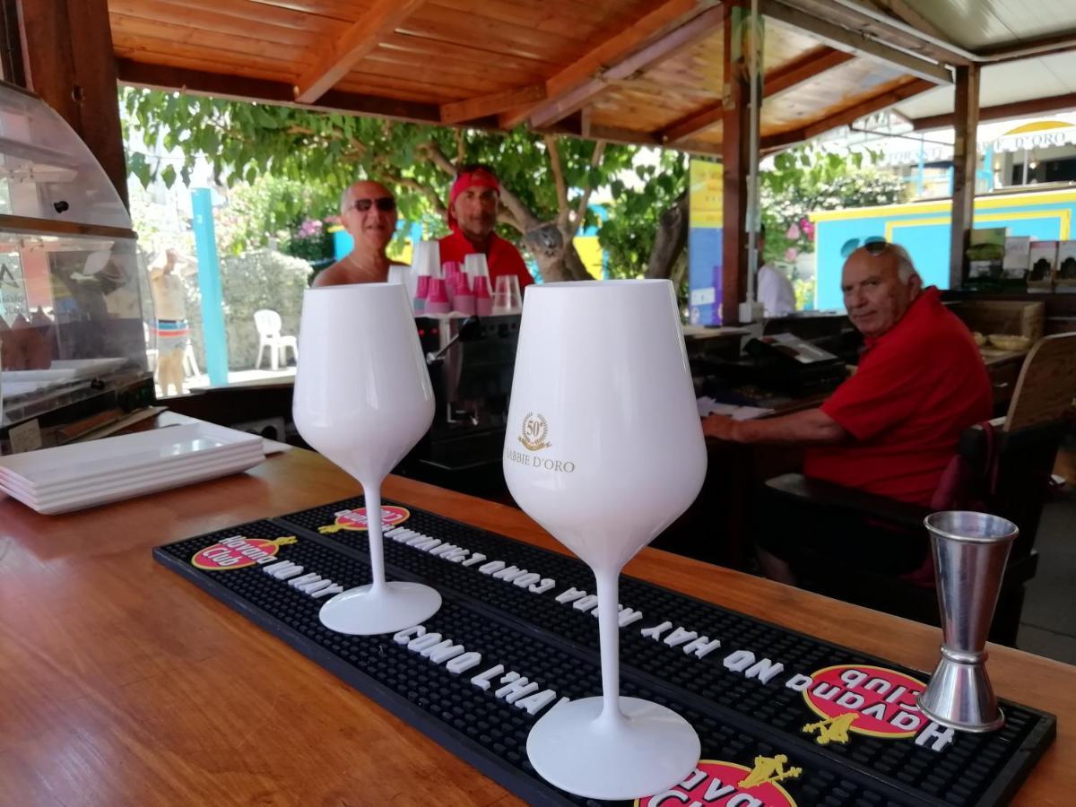 萨比德奥罗酒店 贾迪尼-纳克索斯 外观 照片